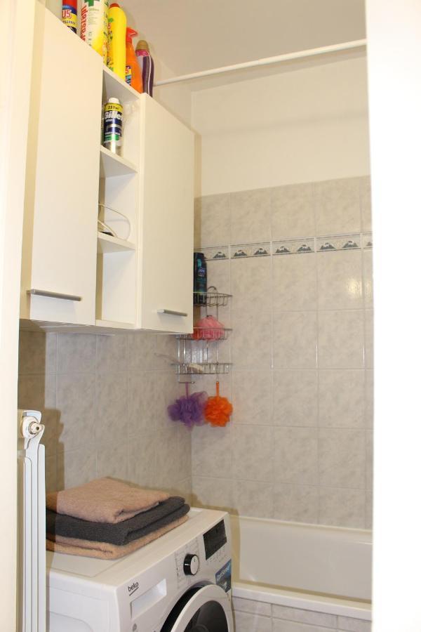 Apartment Apartament *